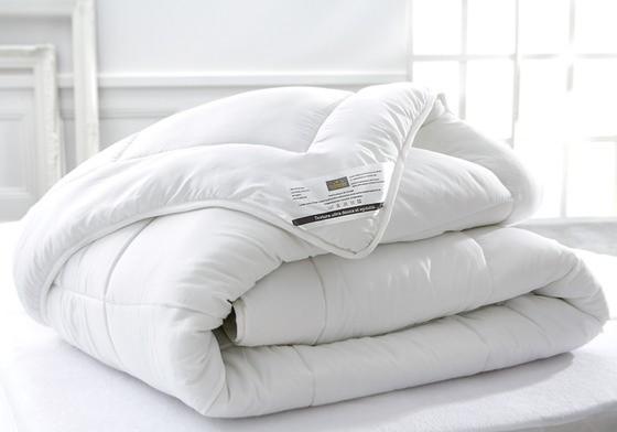 Couette Anti-acarien, Légère et Tempérée, Blanche, 140x200cm, 1 personne, 100% Microfibre