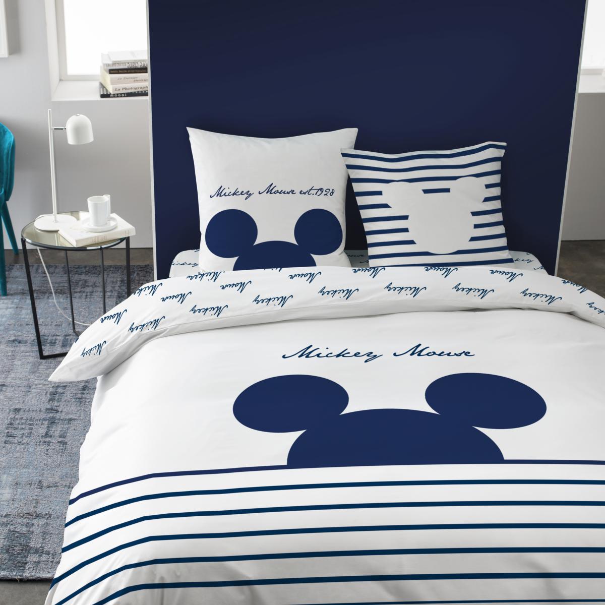 
Ouille!   17+  Listes de Housse De Couette Marinière! La housse de couette 3 suisses revêt ses plus belles couleurs et ses plus beaux motifs pour un lit tendance !
